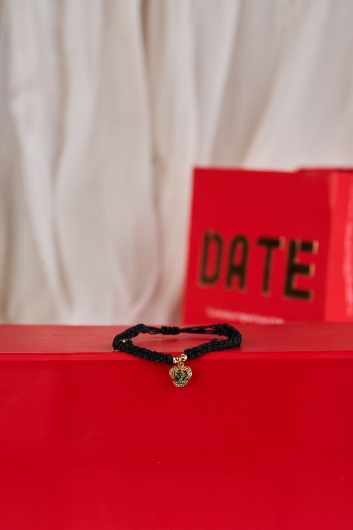 Emerald Pulse Bracelet